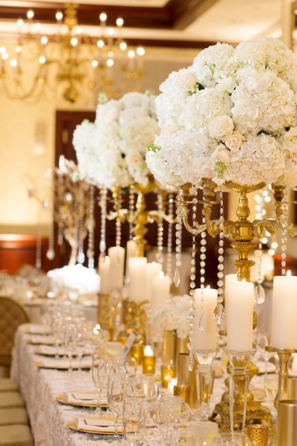 Роскошный свадебный декор со свечами