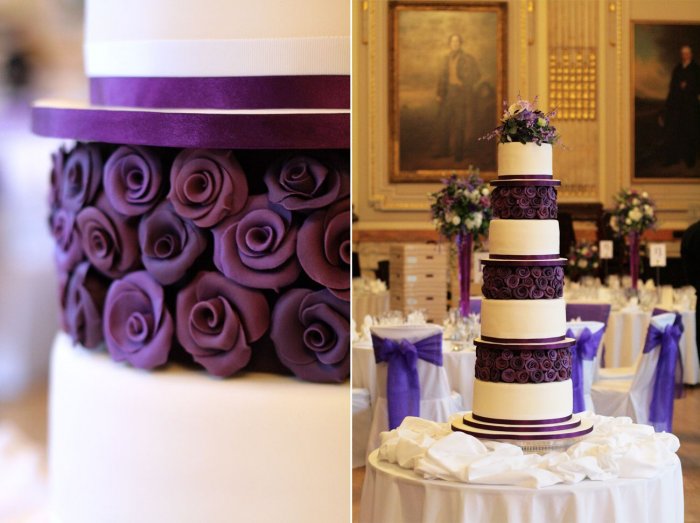 Сведебный торт белый с фиолетовым