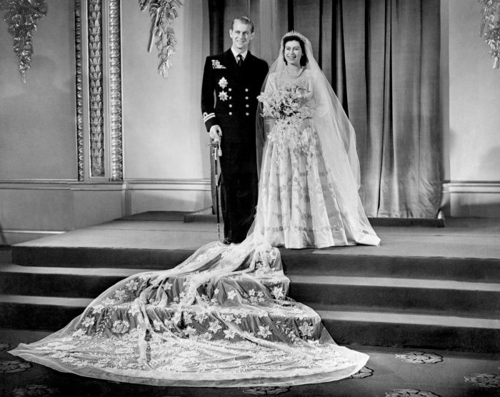 Свадебный образ Елизаветы II