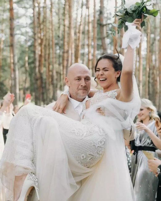 Звездная свадьба российкиз знаменитотей Насти и Потапа