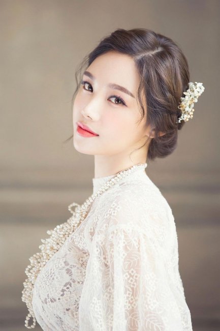 Нежный макияж корейской невесты