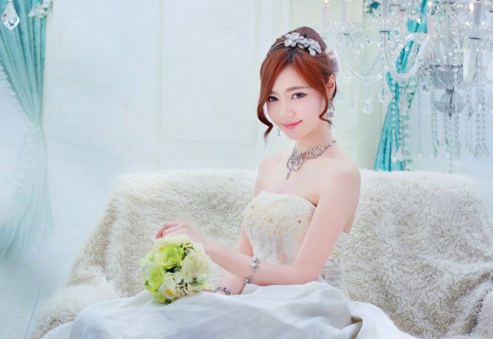 Нежный макияж китайской невесты